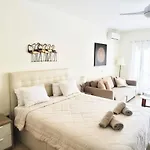 Benalbeach Suite Vistas Al Mar